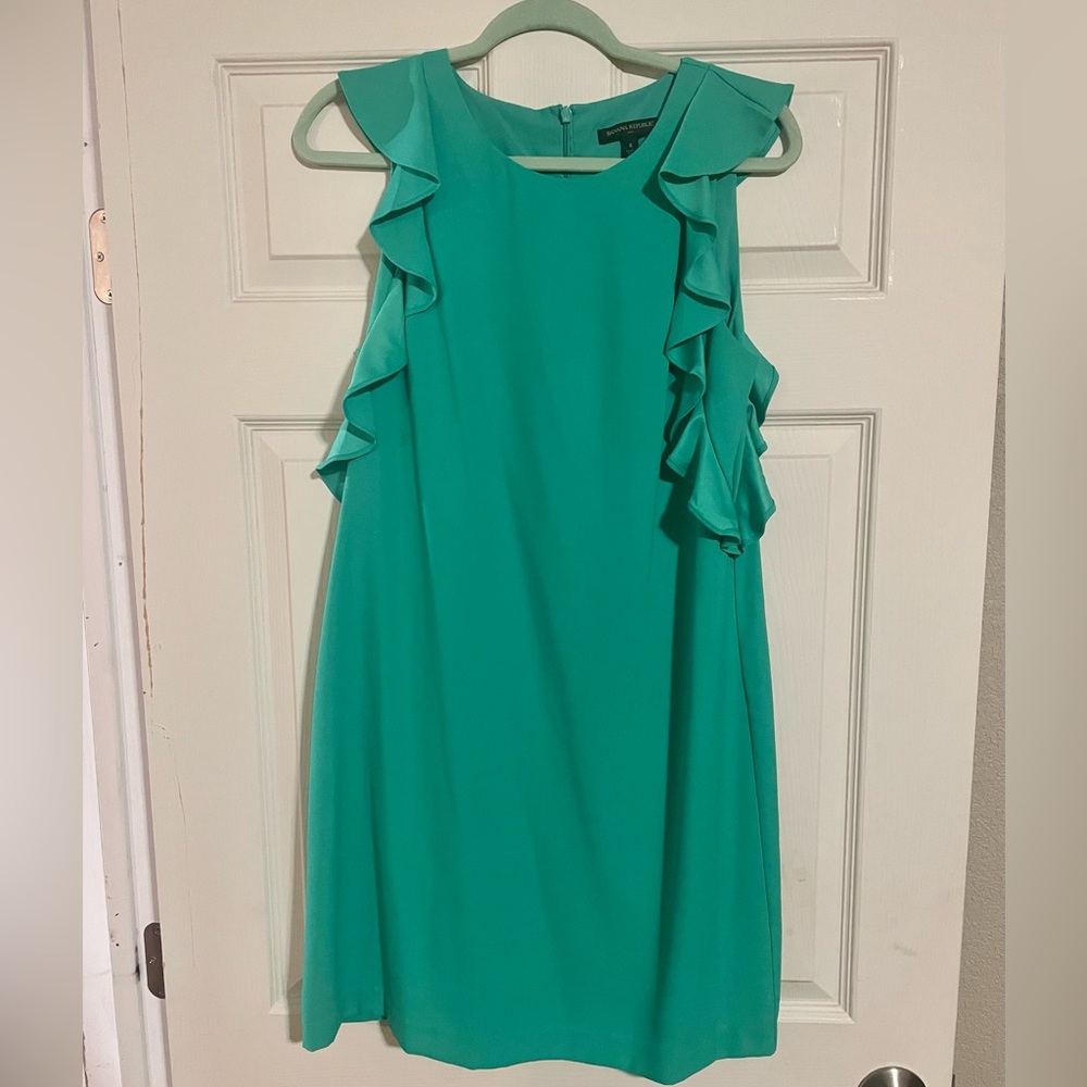 Banana Republic shift dress